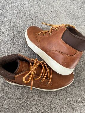 Polo Ralph Lauren Brown Ankle Sneakers with Orange Accent Laces Child 2